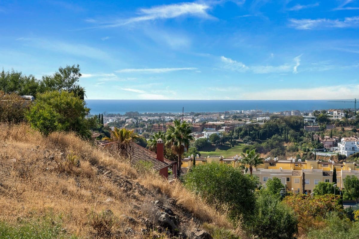 3 soveværelse Lejlighed til salg i Benahavis med swimmingpool - € 599.500 (Ref: 9509000)