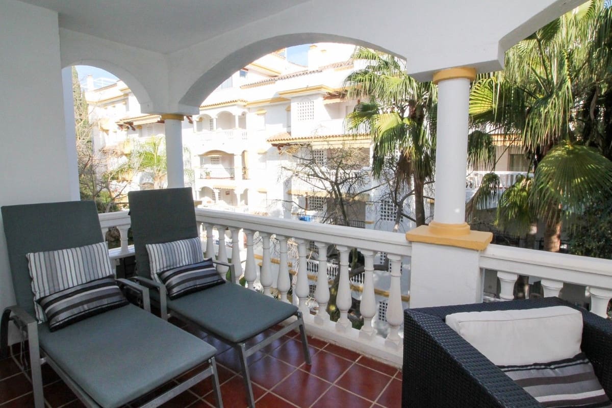 2 Zimmer Apartment zu verkaufen in Marbella mit Pool - 495.000 € (Ref: 9509001)