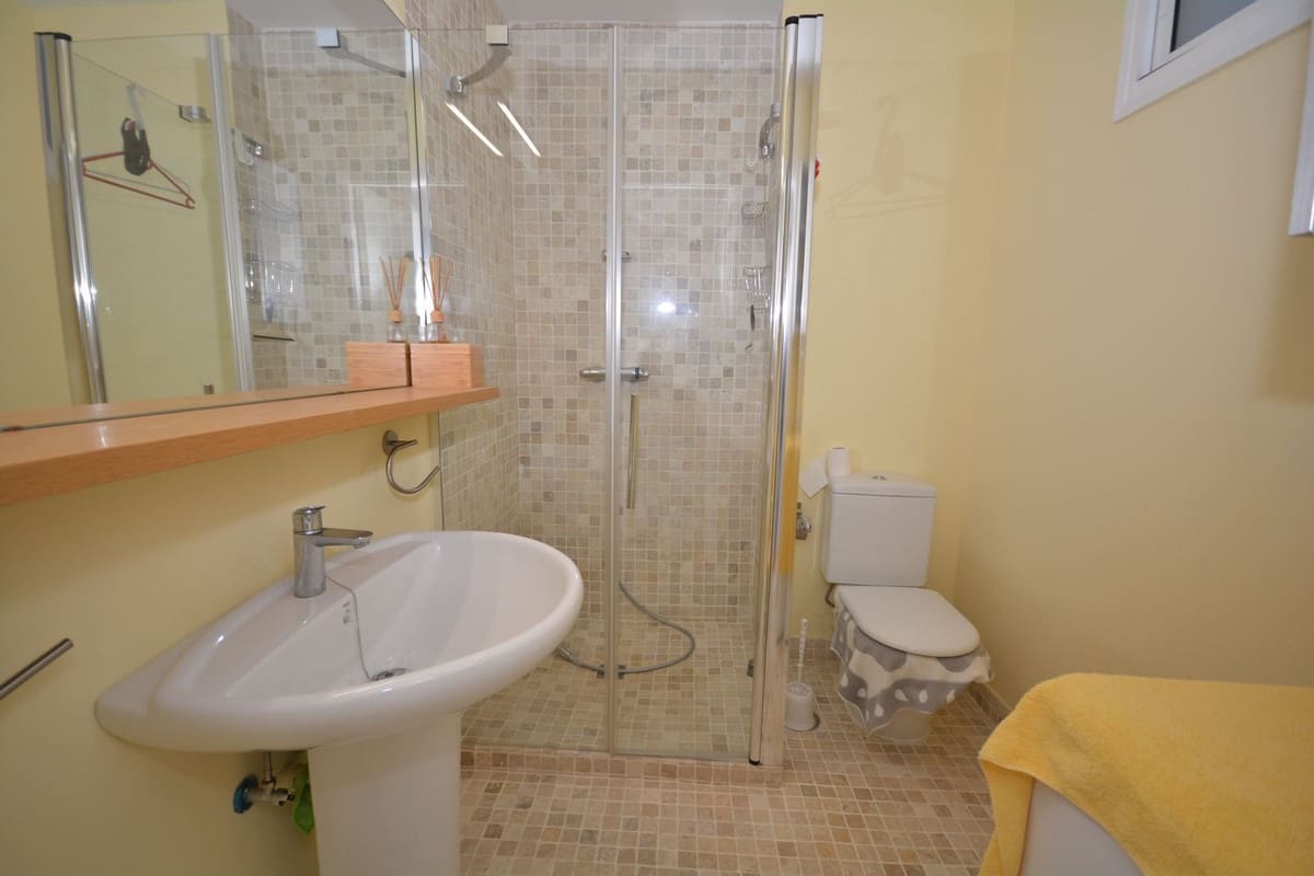 1 slaapkamer Appartement te koop in Marbesa met zwembad - € 250.000 (Ref: 9509003)