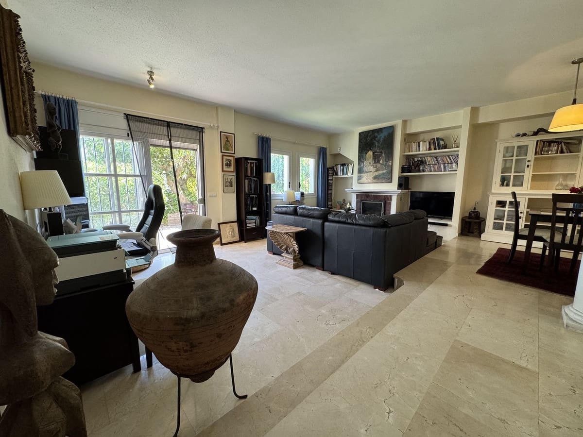 3 sovrum Hus till salu i Bel-Air med pool - 449 000 € (Ref: 9509007)