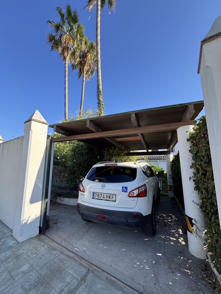 3 sovrum Hus till salu i Bel-Air med pool - 449 000 € (Ref: 9509007)