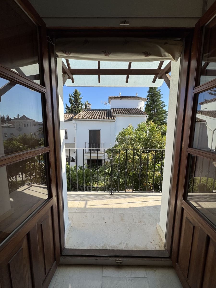 3 sovrum Hus till salu i Bel-Air med pool - 449 000 € (Ref: 9509007)