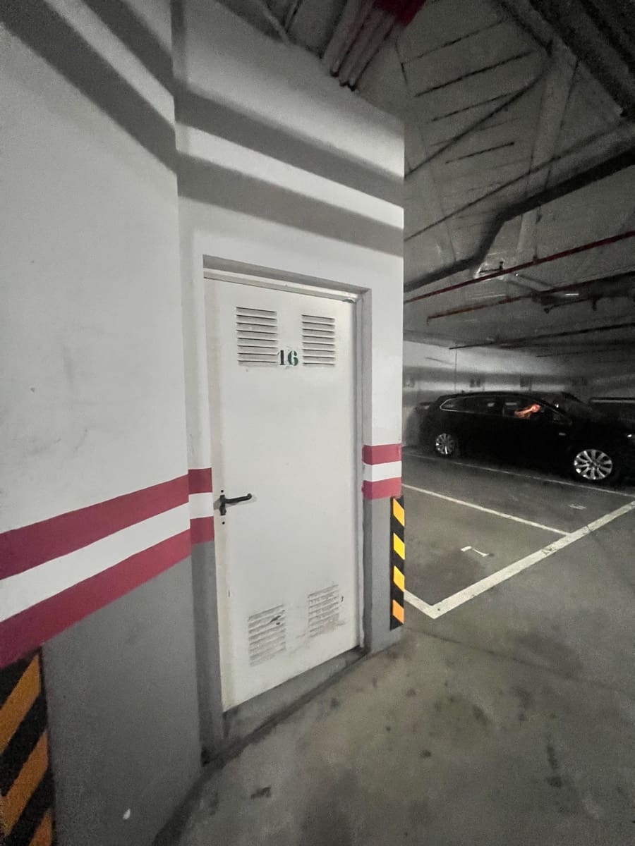 Apartamento de 2 habitaciones en San Pedro de Alcantara en venta con piscina - 399.000 € (Ref: 9509010)