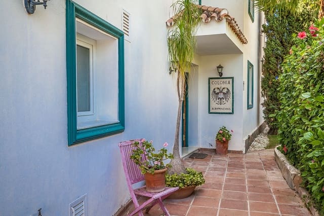4 bedroom Villa for sale in Marbesa, Marbella - € 2,090,000 (Ref: 9509016)