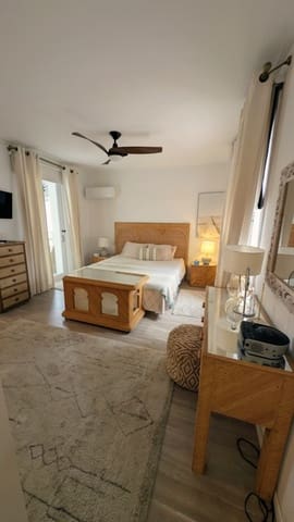 3 bedroom Penthouse for sale in Los Monteros, Marbella with pool - € 825,000 (Ref: 9509019)