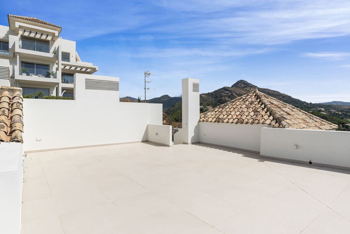 3 soveværelse Penthouse til salg i Benahavis med swimmingpool - € 1.150.000 (Ref: 9509020)