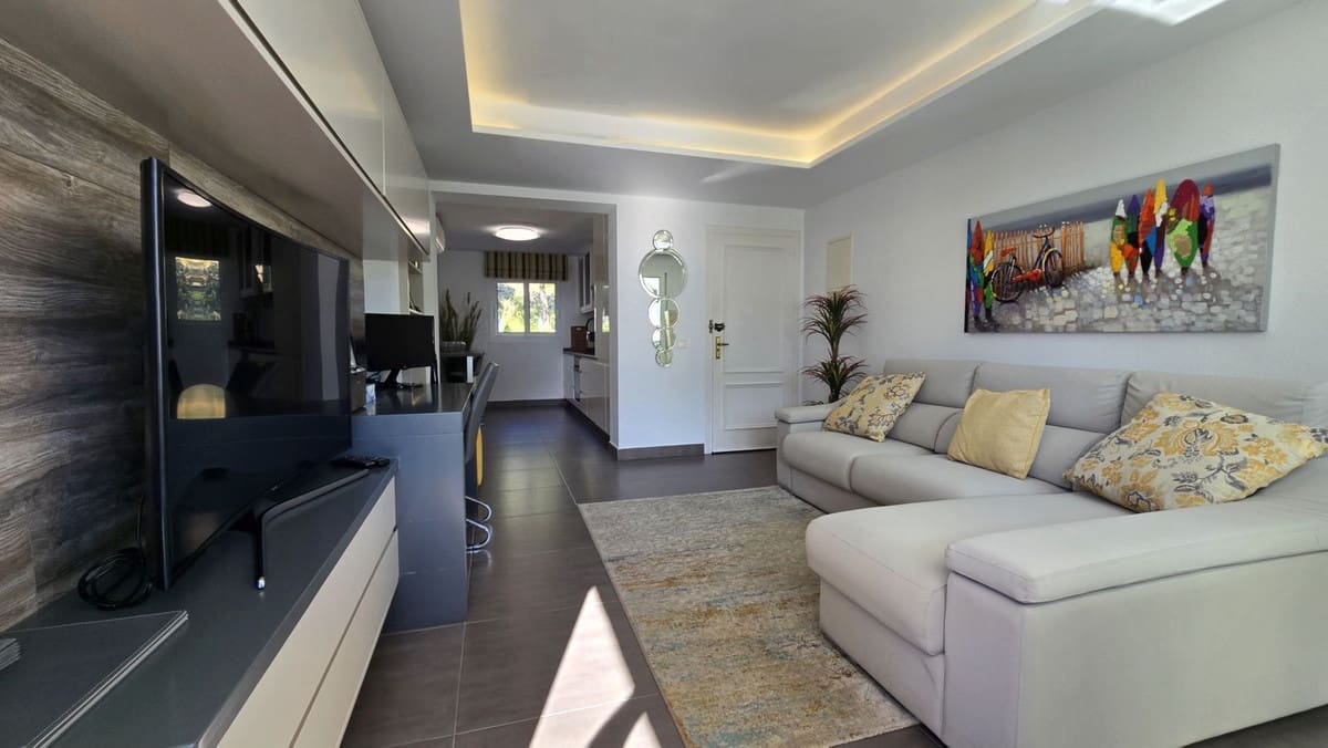 2 soverom Leilighet til salgs i Miraflores - € 359 000 (Ref: 9527975)