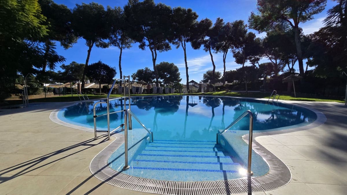 2 soverom Leilighet til salgs i Miraflores - € 359 000 (Ref: 9527975)