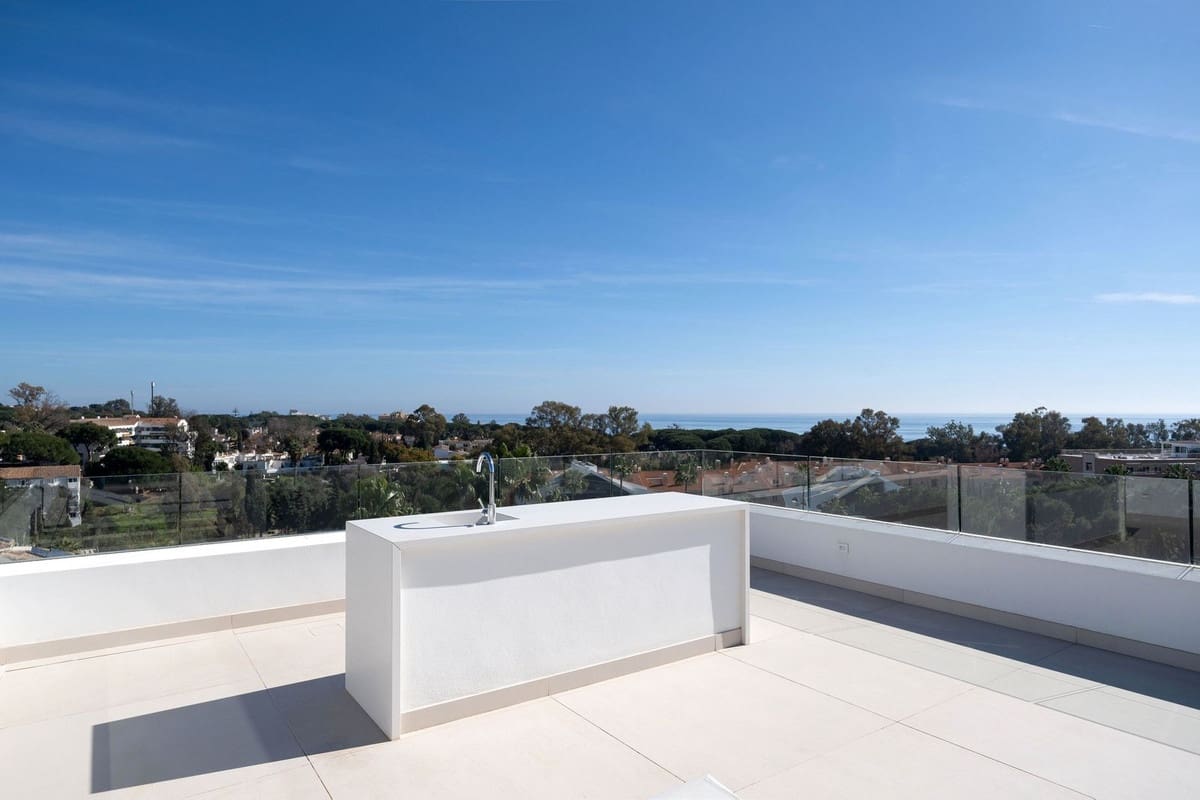 5 sovrum Villa till salu i Carib Playa med pool - 3 300 000 € (Ref: 9527984)