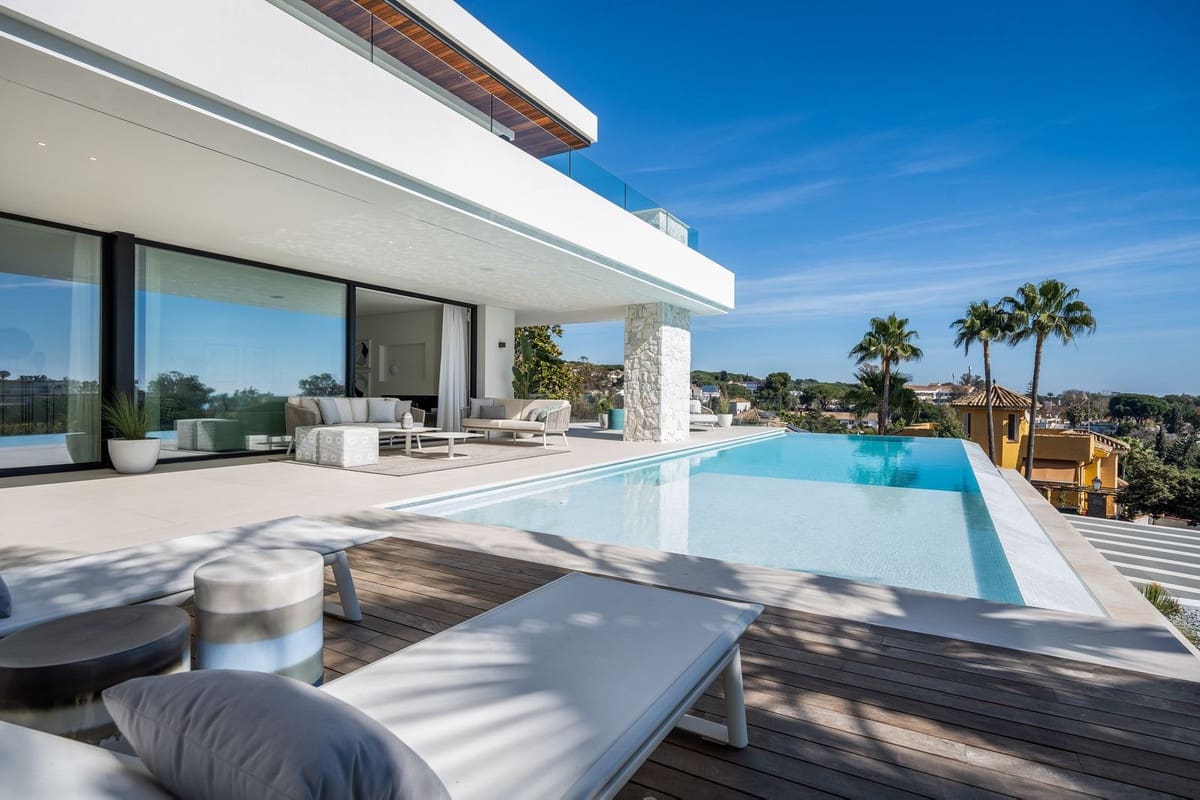 5 sovrum Villa till salu i Carib Playa med pool - 3 300 000 € (Ref: 9527984)