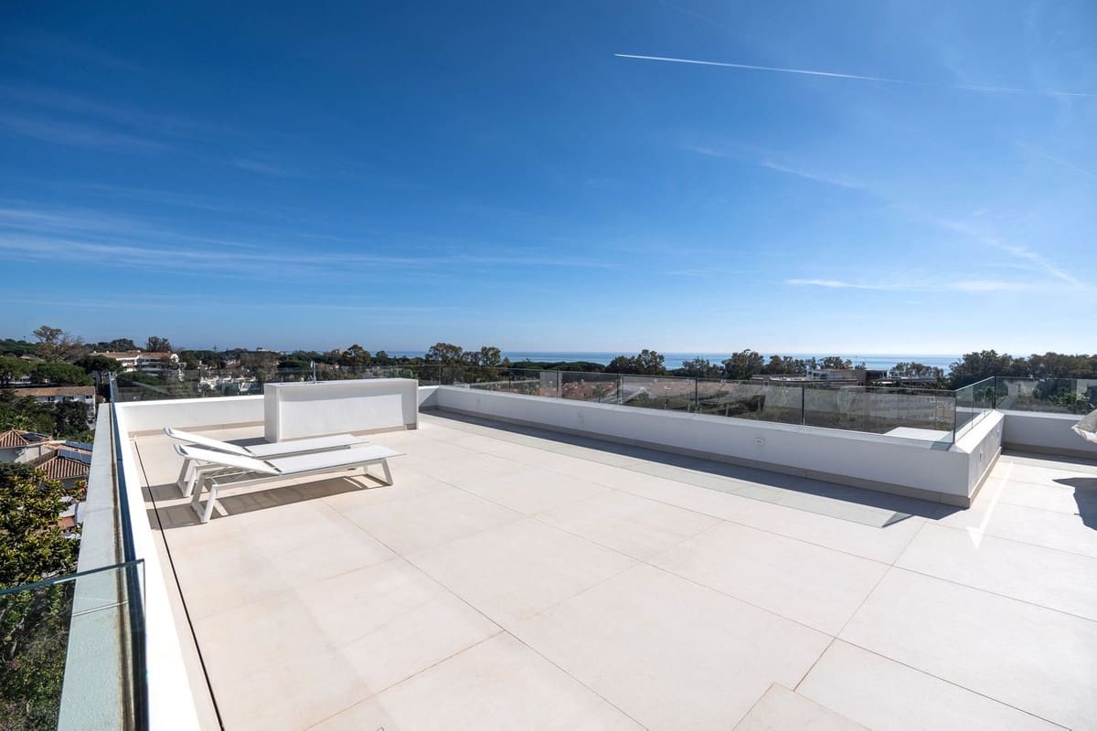 5 sovrum Villa till salu i Carib Playa med pool - 3 300 000 € (Ref: 9527984)