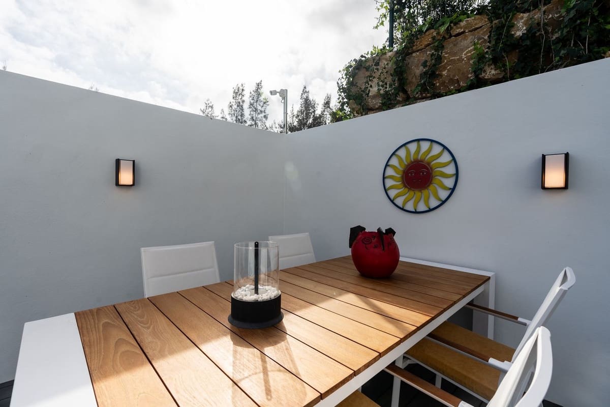 3 bedroom Villa for sale in Cerro del Aguila with pool - € 1,250,000 (Ref: 9527985)