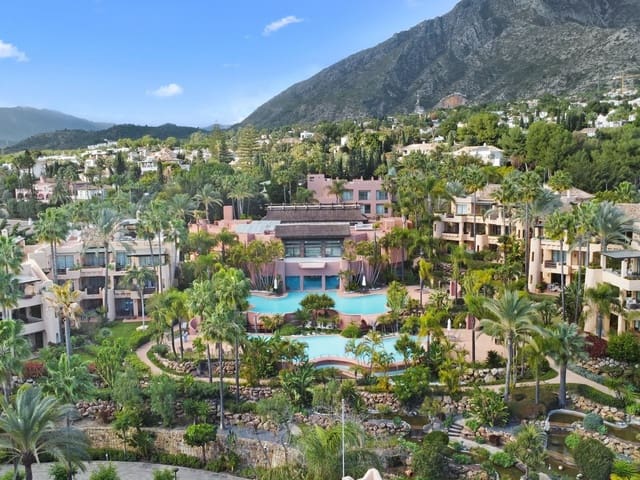 2 slaapkamer Appartement te koop in La Carolina - Guadalpín, Marbella met zwembad - € 1.080.000 (Ref: 9527986)