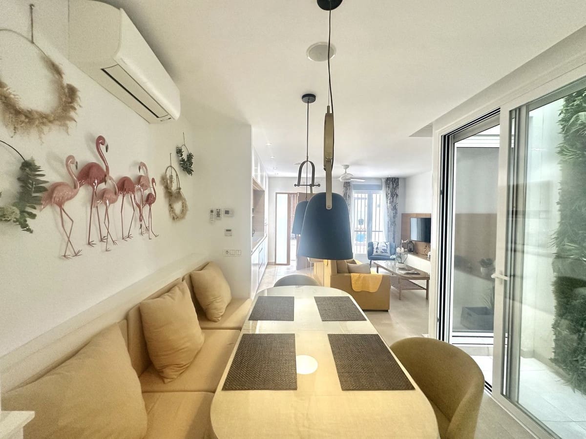 2 bedroom Townhouse for sale in Marbella - € 590,000 (Ref: 9534032)