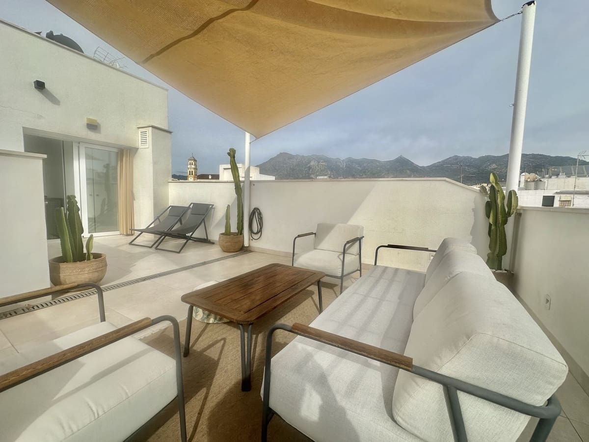 2 bedroom Townhouse for sale in Marbella - € 590,000 (Ref: 9534032)