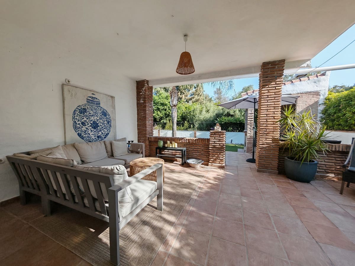 3 chambre Maison de Ville à vendre à Las Chapas avec piscine - 795 000 € (Ref: 9534034)