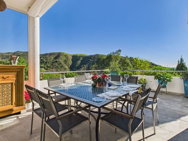 4 soverom Villa til salgs i Parque Central, Estepona med svømmebasseng - € 1 195 000 (Ref: 9534035)