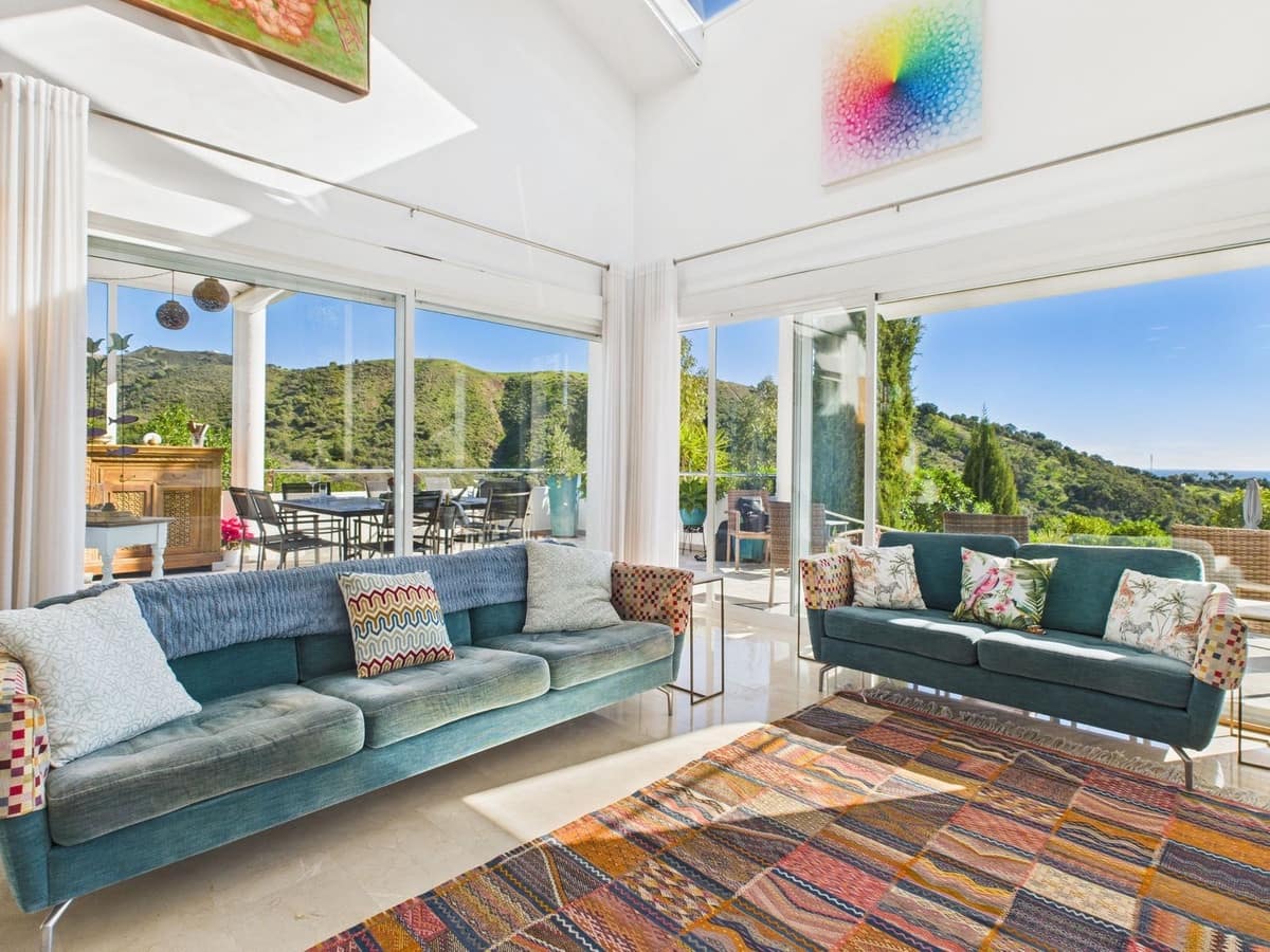 4 soverom Villa til salgs i Estepona med svømmebasseng - € 1 195 000 (Ref: 9534035)