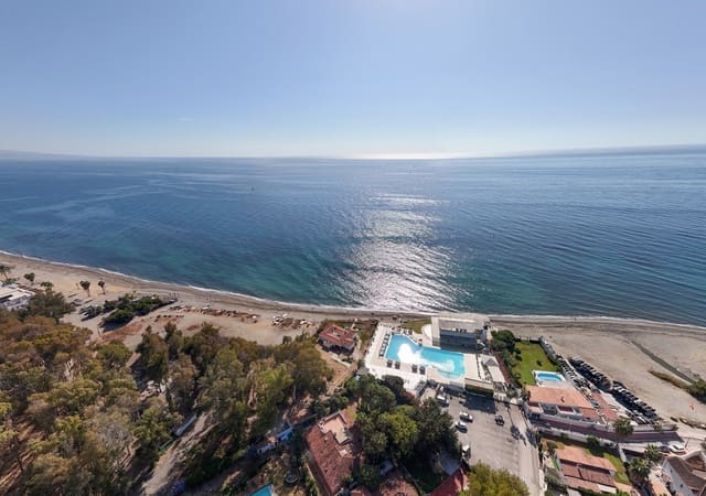 6 sovrum Villa till salu i San Pedro de Alcántara Pueblo, Marbella med pool - 2 400 000 € (Ref: 9541726)
