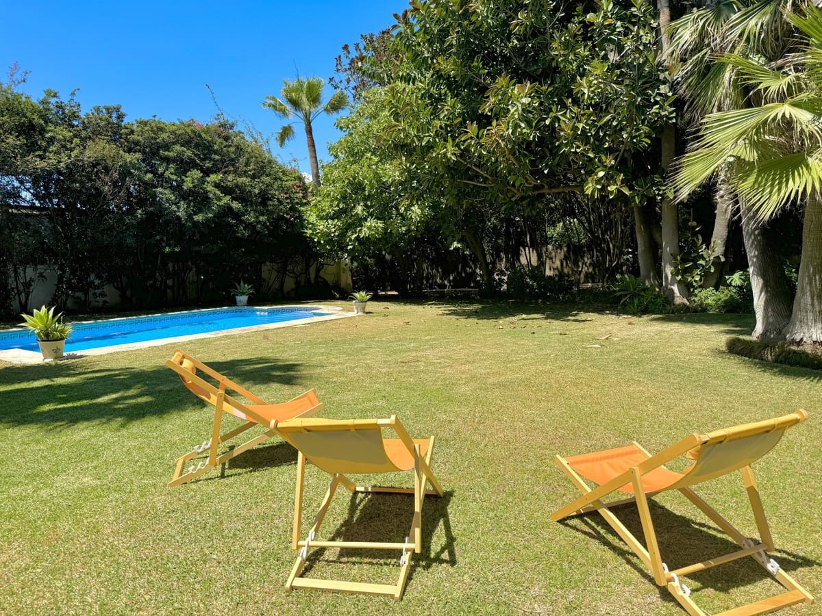 6 makuuhuone Huvila myytävänä paikassa San Pedro de Alcantara mukana uima-altaan - 2 400 000 € (Ref: 9541726)