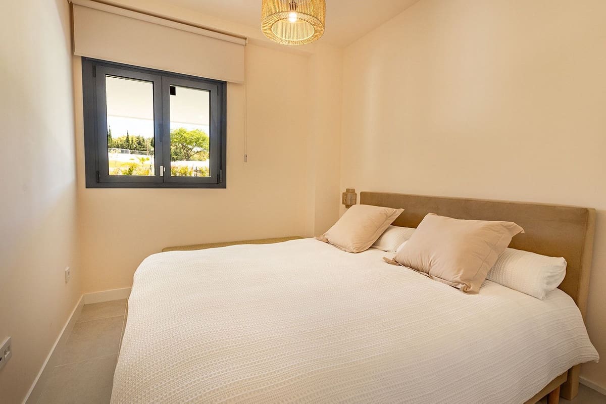 2 slaapkamer Appartement te koop in Estepona met zwembad - € 460.000 (Ref: 9551962)