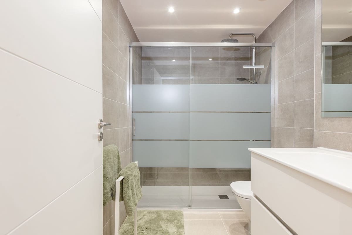 2 slaapkamer Appartement te koop in Estepona met zwembad - € 460.000 (Ref: 9551962)