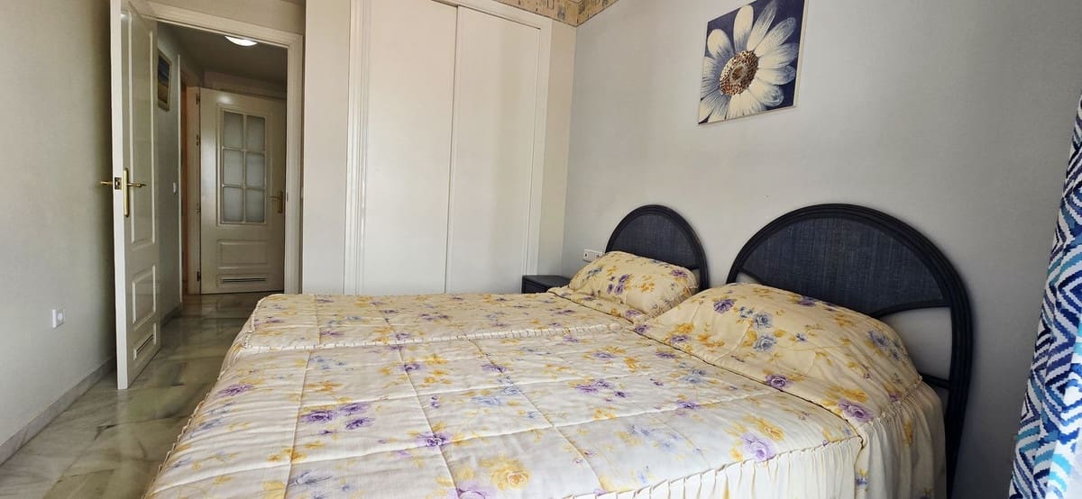 2 quarto Apartamento para venda em Nueva Andalucia com piscina - 450 000 € (Ref: 9551964)