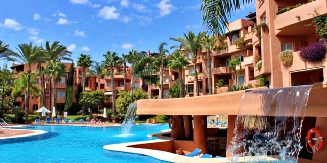 2 sovrum Lägenhet till salu i La Carolina - Guadalpín, Marbella med pool - 845 000 € (Ref: 9556137)