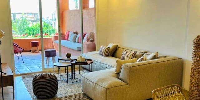 2 sovrum Lägenhet till salu i La Carolina - Guadalpín, Marbella med pool - 845 000 € (Ref: 9556137)