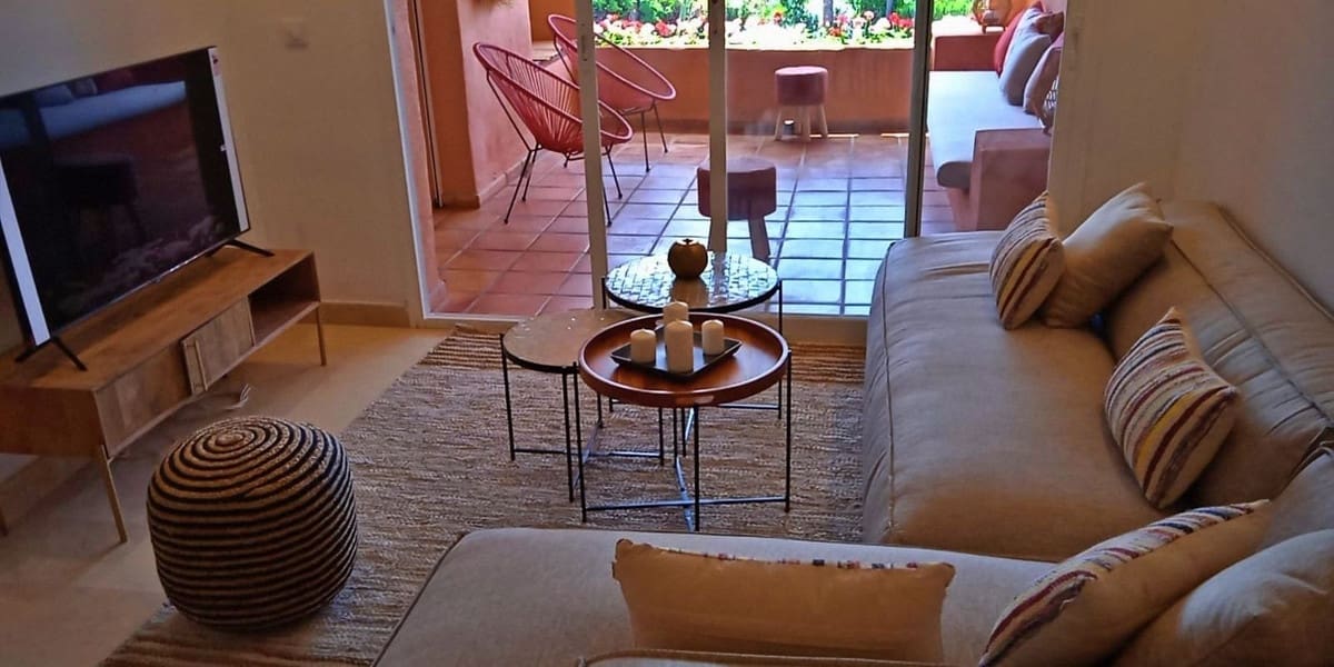 2 sovrum Lägenhet till salu i Golden Mile med pool - 845 000 € (Ref: 9556137)