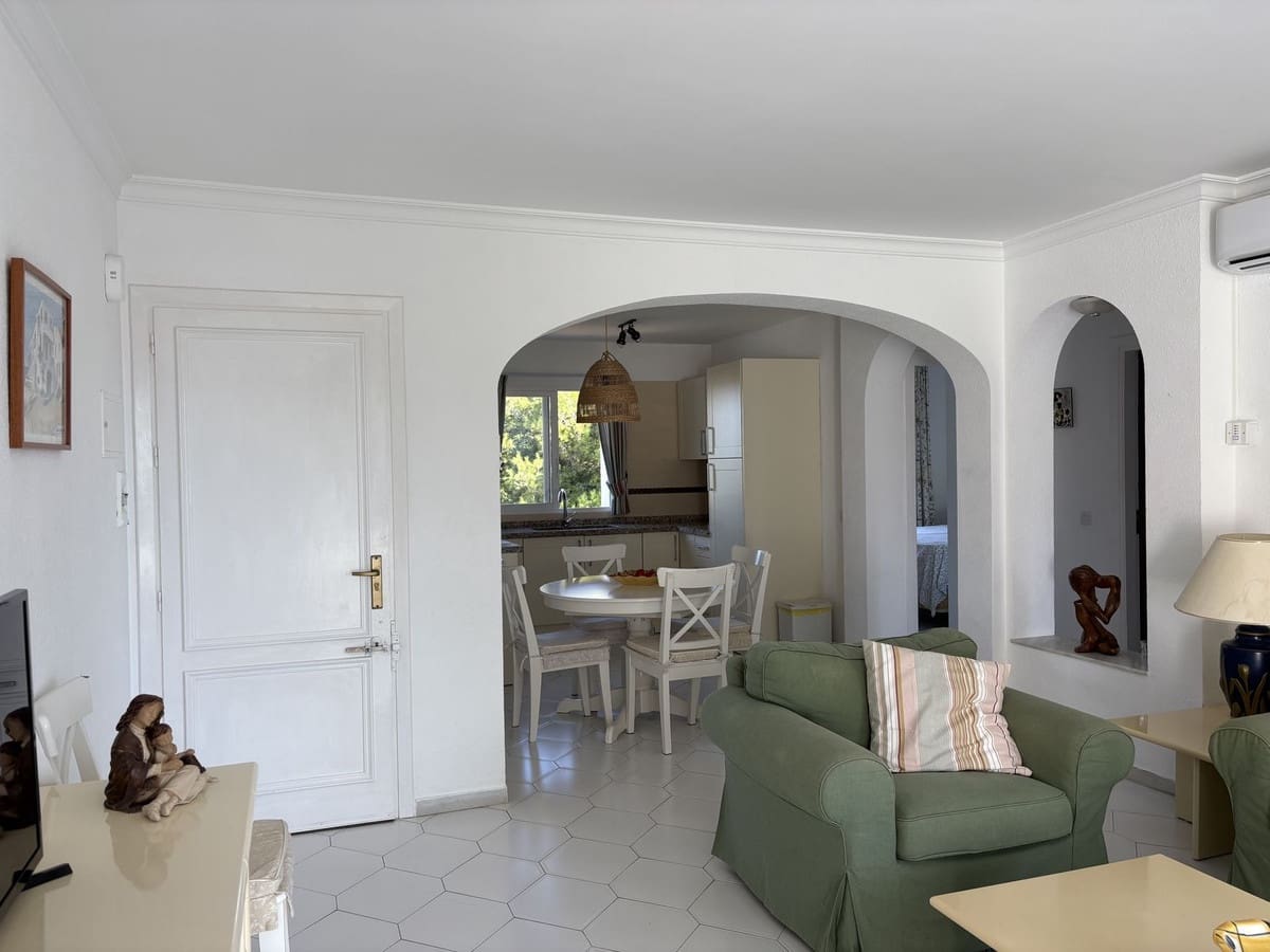 2 slaapkamer Appartement te koop in Mijas Costa met zwembad - € 330.000 (Ref: 9556141)
