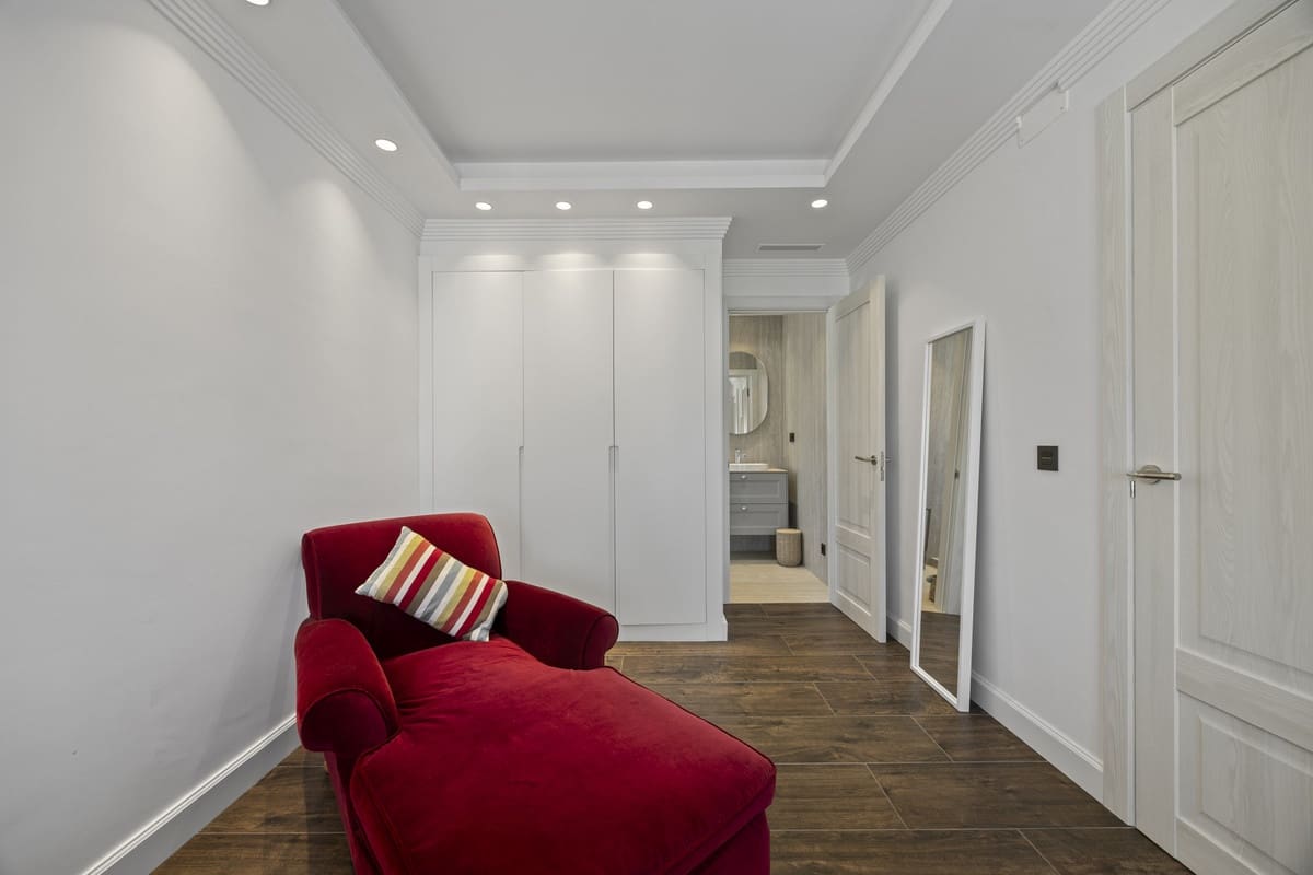 5 soveværelse Villa til salg i Guadalmina med swimmingpool - € 1.795.000 (Ref: 9558025)