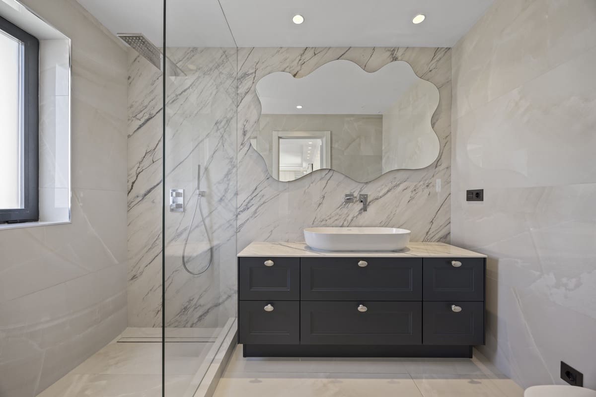 Chalet de 5 habitaciones en Guadalmina en venta con piscina - 1.795.000 € (Ref: 9558025)