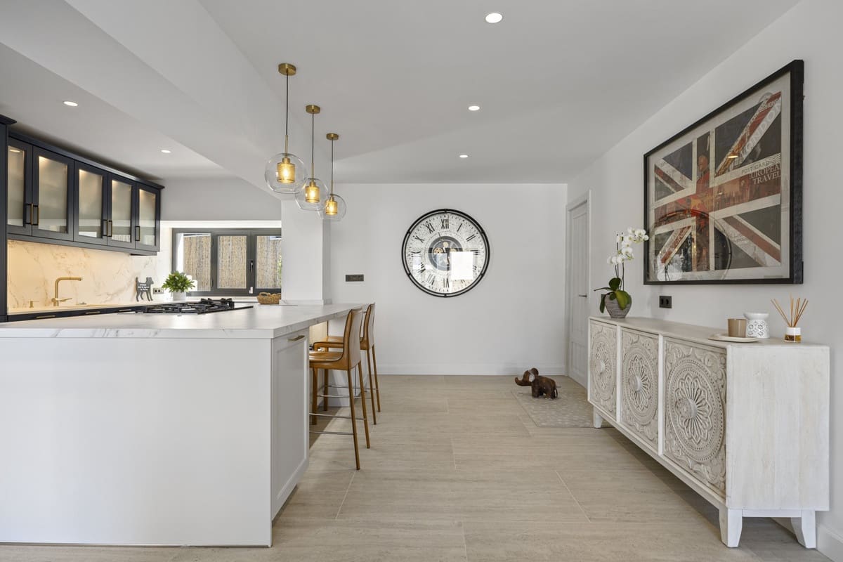 5 chambre Villa/Maison à vendre à Guadalmina avec piscine - 1 795 000 € (Ref: 9558025)