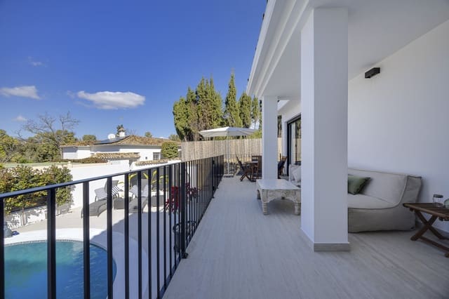 5 soverom Villa til salgs i Guadalmina Alta, Marbella med svømmebasseng - € 1 795 000 (Ref: 9558025)
