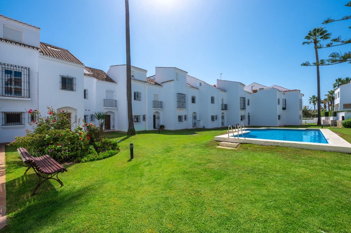 4 camera da letto Casa in vendita in El Rosario con piscina - 879.000 € (Rif: 9558026)