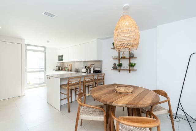 3 slaapkamer Penthouse te koop in Elviria, Marbella met zwembad - € 1.249.500 (Ref: 9562162)