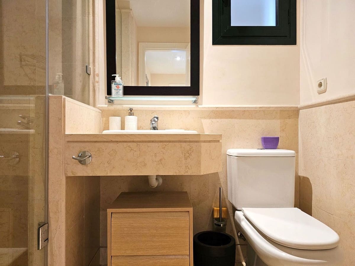 2 slaapkamer Appartement te koop in Benahavis met zwembad - € 499.000 (Ref: 9576852)