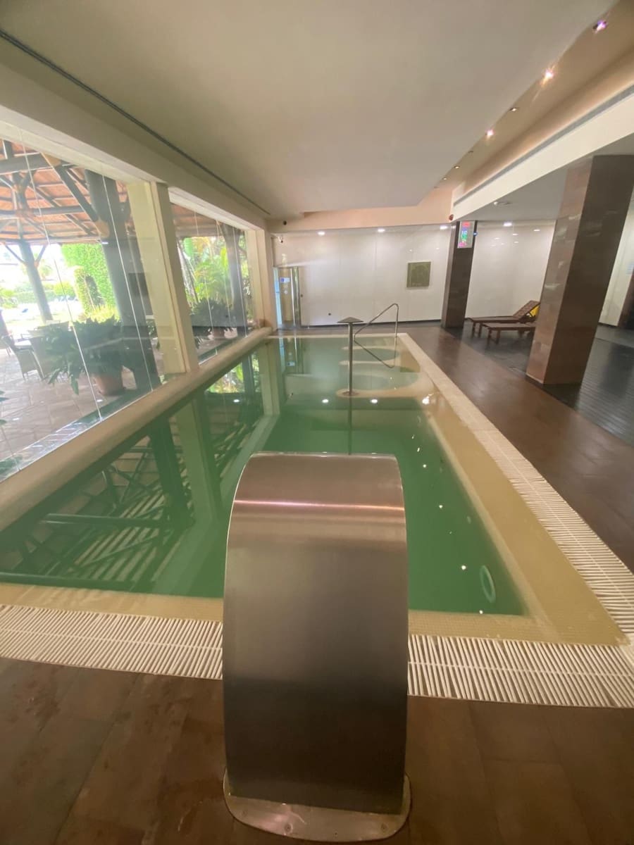 2 slaapkamer Appartement te koop in Benahavis met zwembad - € 499.000 (Ref: 9576852)