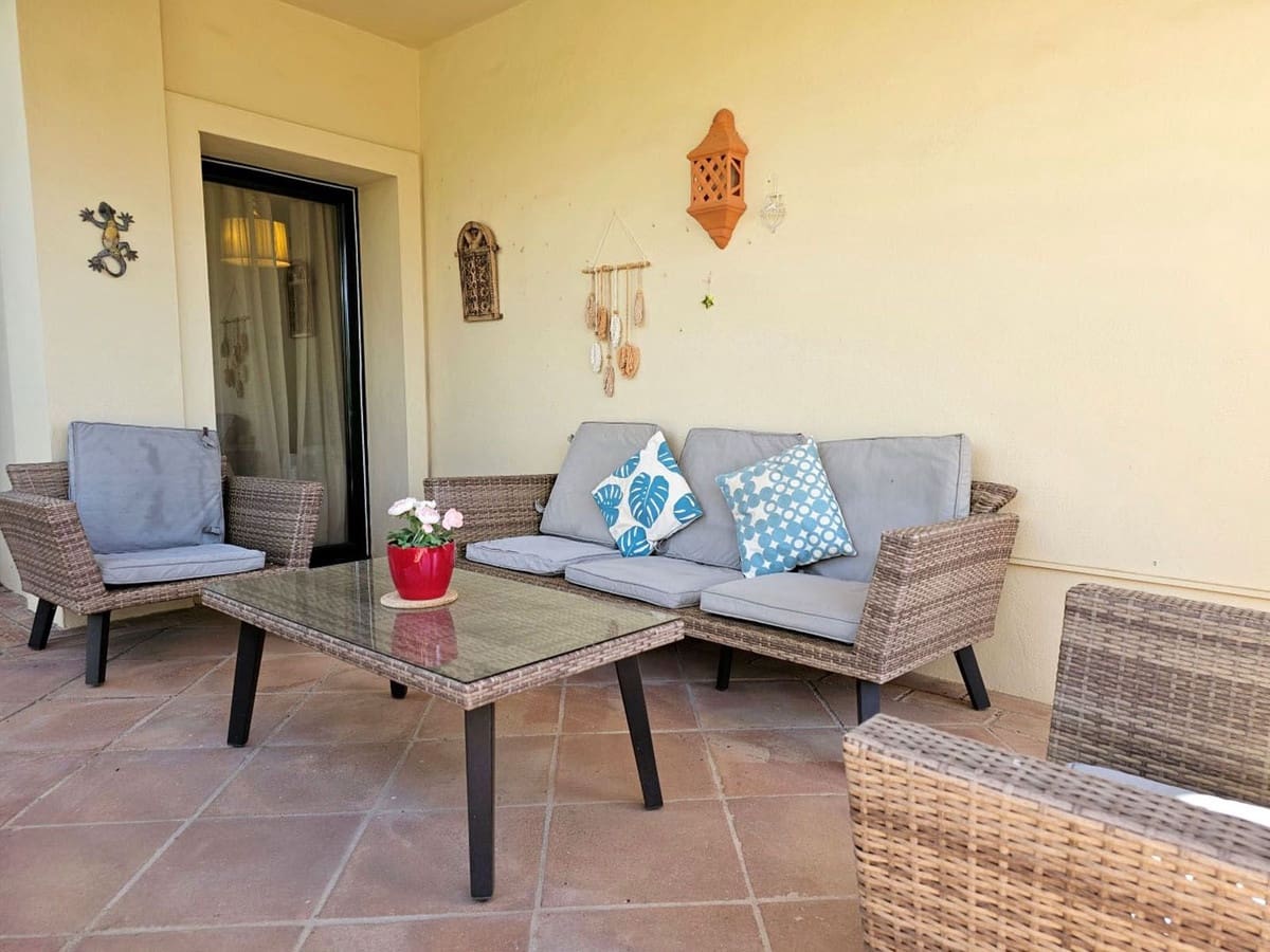 2 slaapkamer Appartement te koop in Benahavis met zwembad - € 499.000 (Ref: 9576852)