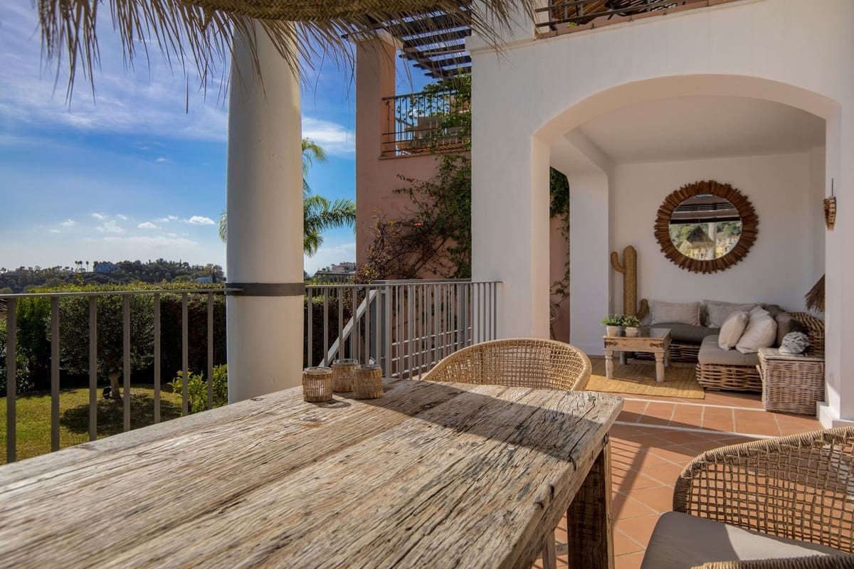 4 bedroom Townhouse for sale in Los Arqueros with pool - € 1,050,000 (Ref: 9583119)