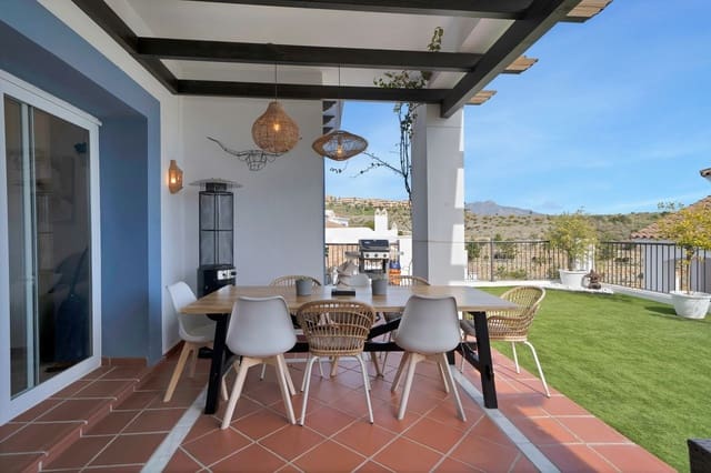 3 soverom Leilighet til salgs i El Paraiso, Estepona med svømmebasseng - € 575 000 (Ref: 9583121)