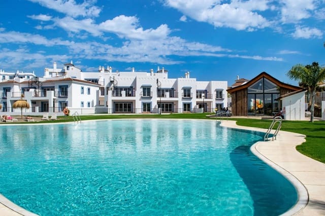 3 soverom Leilighet til salgs i El Paraiso, Estepona med svømmebasseng - € 575 000 (Ref: 9583121)