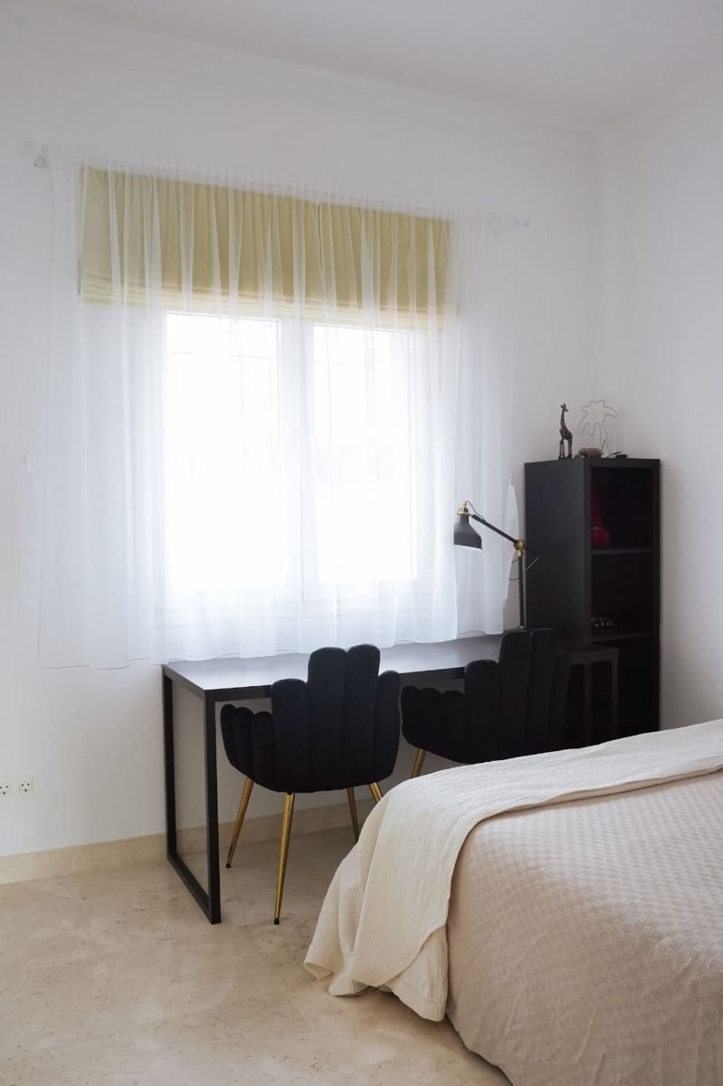 5 chambre Appartement à vendre à El Paraiso avec piscine - 750 000 € (Ref: 9583125)