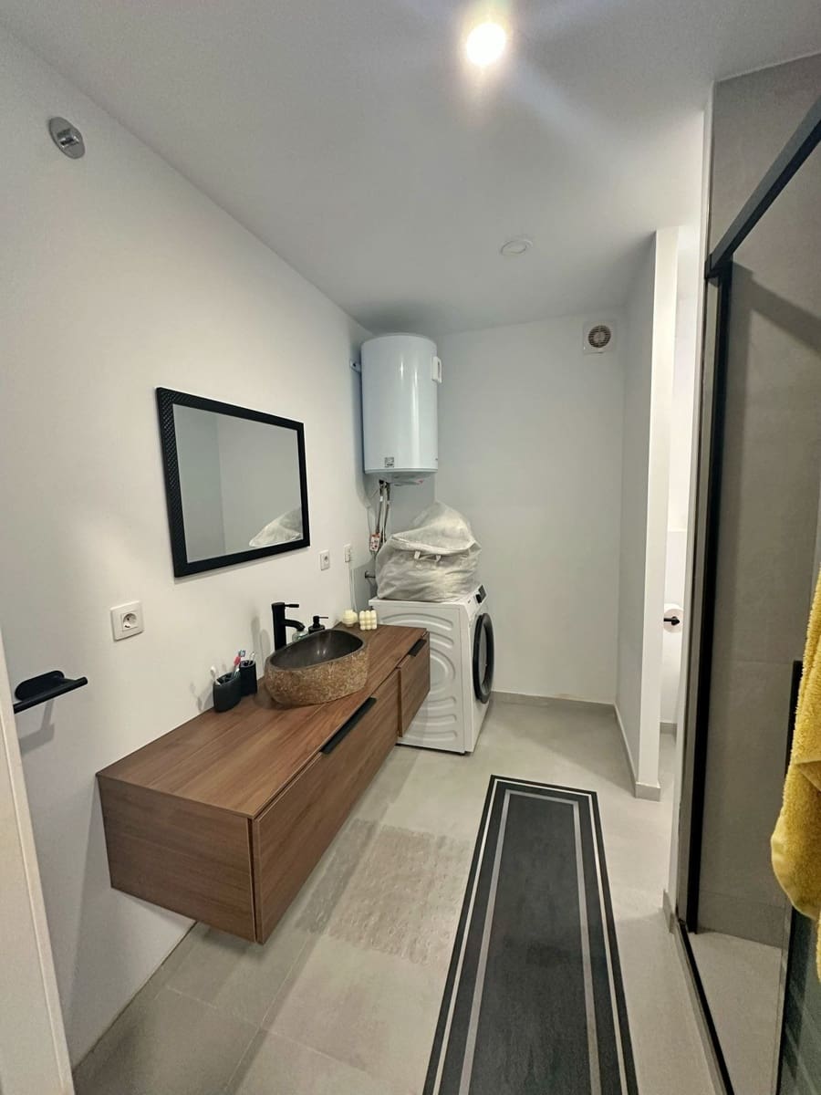 5 chambre Appartement à vendre à El Paraiso avec piscine - 750 000 € (Ref: 9583125)