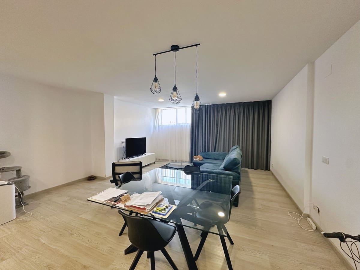 5 chambre Appartement à vendre à El Paraiso avec piscine - 750 000 € (Ref: 9583125)