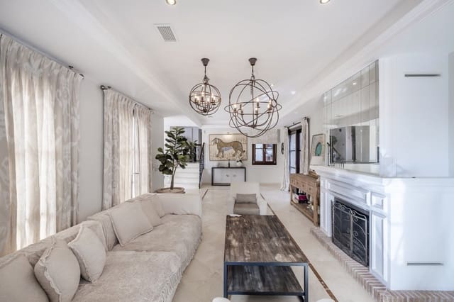 6 Zimmer Villa zu verkaufen in El Madroñal, Benahavís mit Pool - 3.650.000 € (Ref: 9583126)