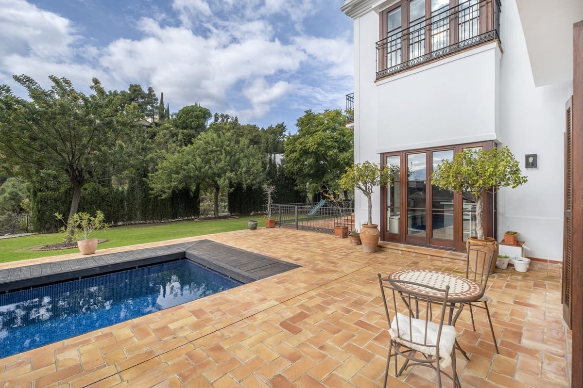 6 Zimmer Villa zu verkaufen in El Madronal mit Pool - 3.650.000 € (Ref: 9583126)