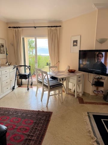 3 makuuhuone Omakotitalo myytävänä paikassa La Quinta, Benahavís mukana uima-altaan - 795 000 € (Ref: 9586801)