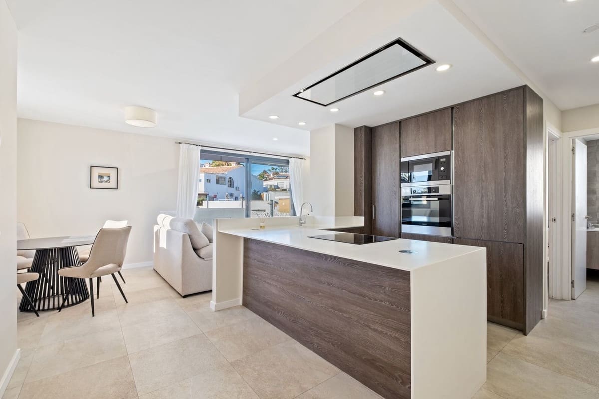 5 soverom Villa til salgs i El Faro med svømmebasseng - € 799 950 (Ref: 9622610)